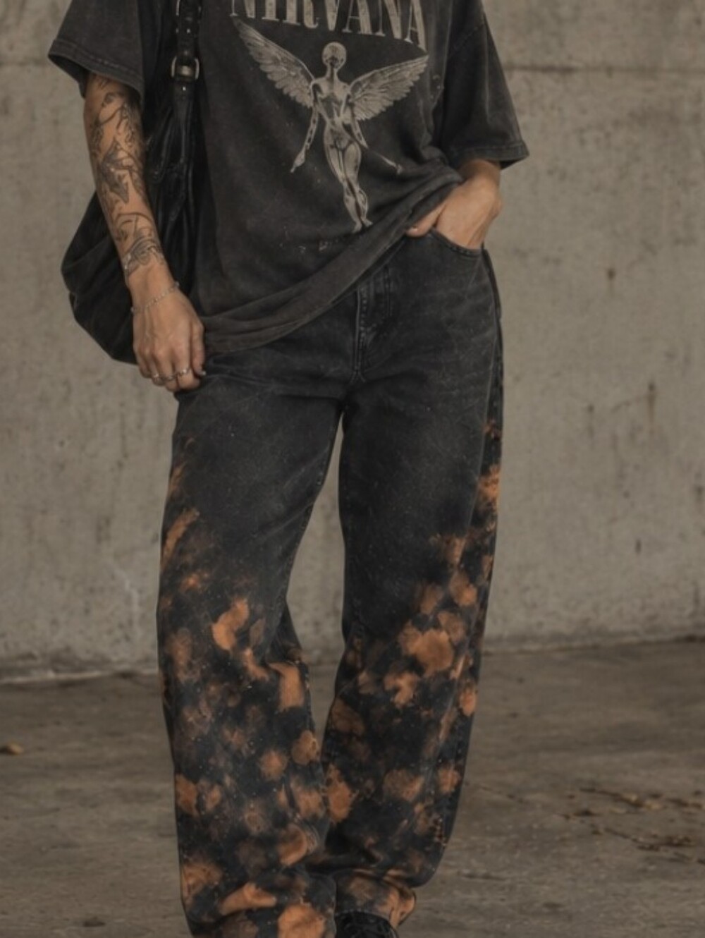 Levi’s 502 • 34x29 • Rust Grunge
